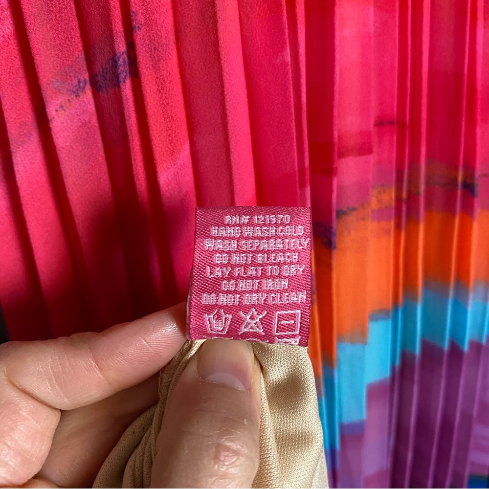 CLEARANCE Rainbow Maxi Dress Pleated Sleeveless Flying Tomato SIZE SMALL - Picture 8 of 12
